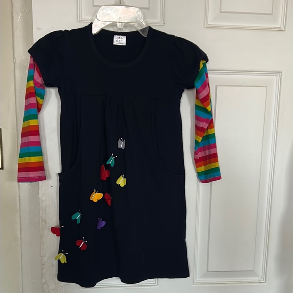 Black and Red Long Sleeve Casual Dress with Crew Neck